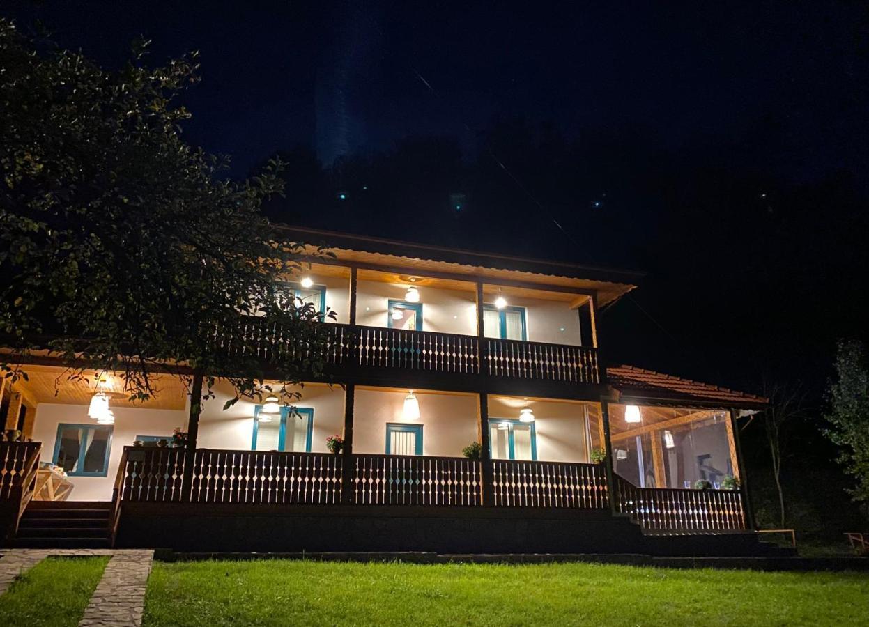Casa Lila Bed & Breakfast Colti Ngoại thất bức ảnh