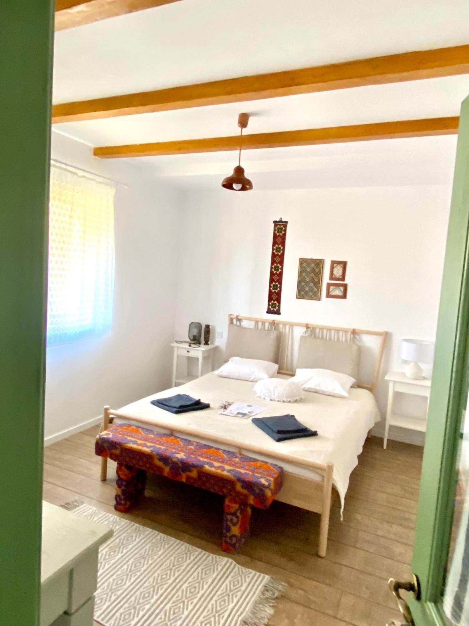 Casa Lila Bed & Breakfast Colti Ngoại thất bức ảnh